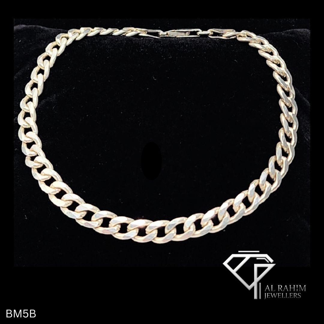 Delicate Figaro Curb Men's Silver Bracelet – 35.6g Refined Strength - Image 2