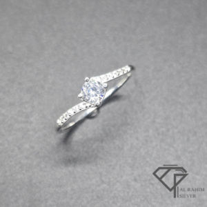 Classic Glow Silver Ring – 1.2g Minimal Elegance