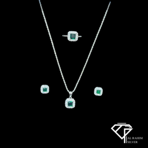 Green Royal Square Locket Set – Regal Elegance