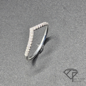 V Shine Silver Ring – 1.4g Modern Elegance